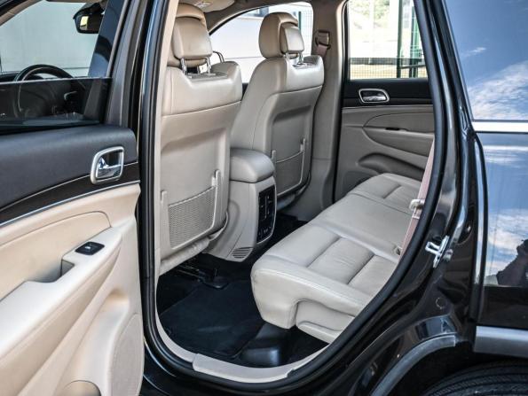Jeep Grand Cherokee IV (WK2) Рестайлинг с пробегом 2014 года, цена 3 099 000 рублей, 92261 км, внедорожник, Автокод Объявления