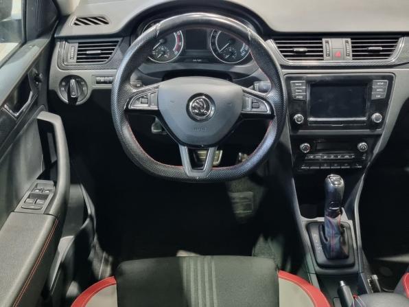 Skoda Rapid I Рестайлинг с пробегом 2019 года, цена 1 190 000 рублей, 152000 км, лифтбек, Автокод Объявления