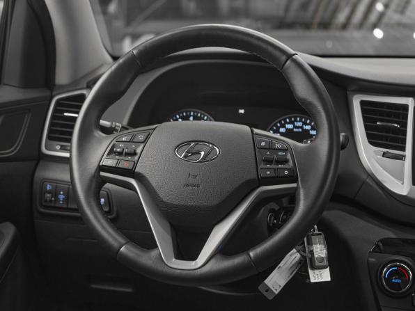 Hyundai Tucson III с пробегом 2017 года, цена 1 449 000 рублей, 156400 км, внедорожник, Автокод Объявления