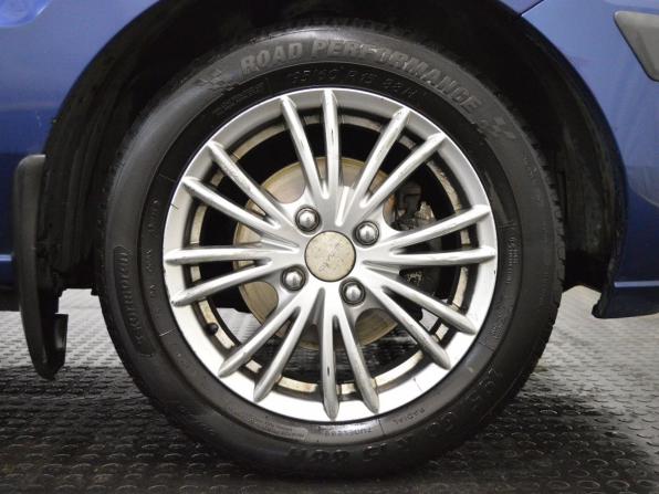 Ford Fusion I Рестайлинг с пробегом 2006 года, цена 415 000 рублей, 170073 км, хэтчбек, Автокод Объявления