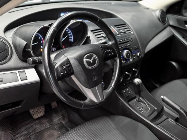 Mazda 3 II (BL) Рестайлинг с пробегом 2012 года, цена 1 000 000 рублей, 194758 км, хэтчбек, Автокод Объявления