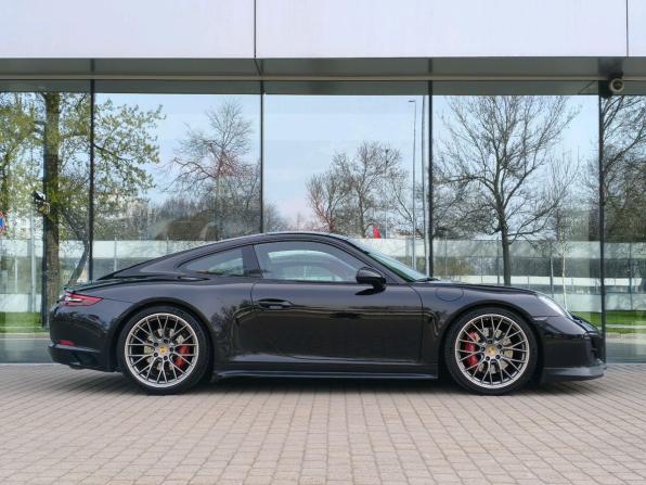 Porsche 911 VII (991) Рестайлинг с пробегом 2017 года, цена 10 290 000 рублей, 64127 км, купе, Автокод Объявления