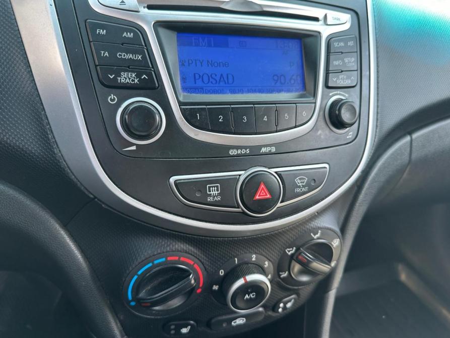 Hyundai Solaris I Москва  - изображение 16