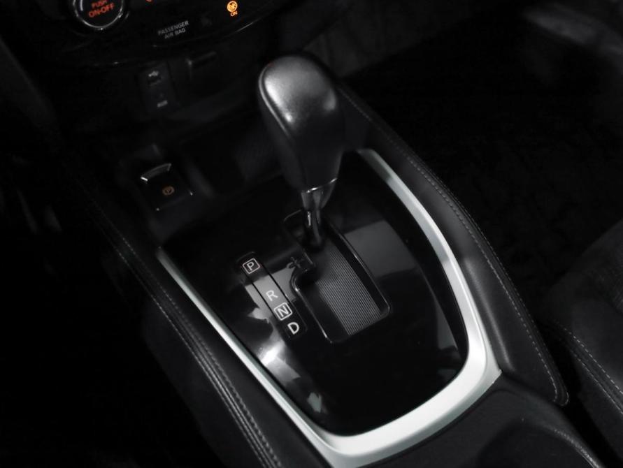 Nissan X-Trail III Санкт-Петербург  - изображение 17