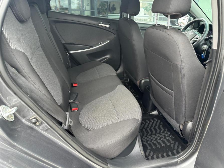 Hyundai Solaris I Екатеринбург  - изображение 8