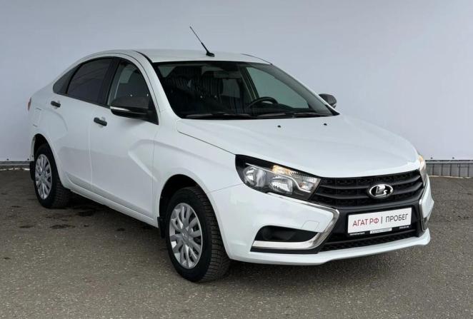 Lada (ВАЗ) Vesta I с пробегом 2018 года, цена 645 000 рублей, 181145 км, седан, Автокод Объявления