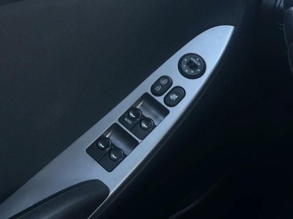 Hyundai Solaris I Рестайлинг с пробегом 2014 года, цена 779 000 рублей, 127000 км, седан, Автокод Объявления