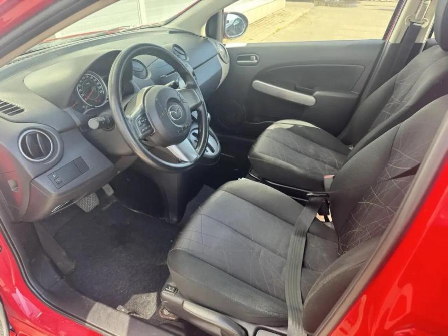 Mazda 2 II Рестайлинг (DE2) Москва  - изображение 11