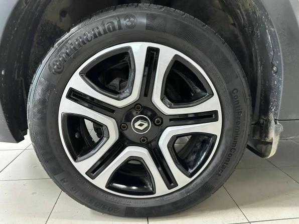 Renault Logan II Рестайлинг с пробегом 2022 года, цена 1 442 360 рублей, 30799 км, седан, Автокод Объявления