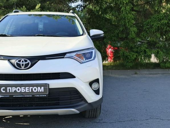 Toyota RAV4 IV (XA40) Рестайлинг с пробегом 2017 года, цена 1 940 000 рублей, 204055 км, внедорожник, Автокод Объявления