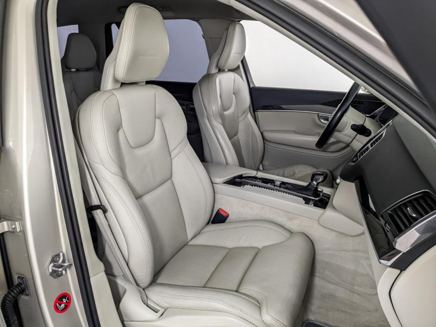 Volvo XC90 II Москва  - изображение 24