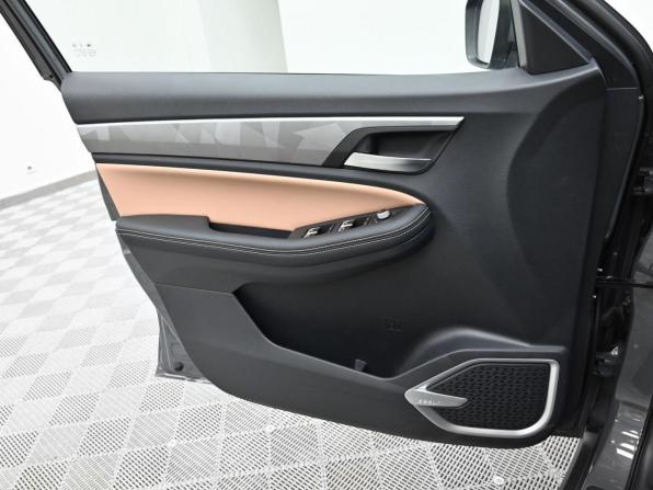 Новый Livan X6 Pro 2024 года, цена 1 899 000 рублей, внедорожник, Автокод Объявления