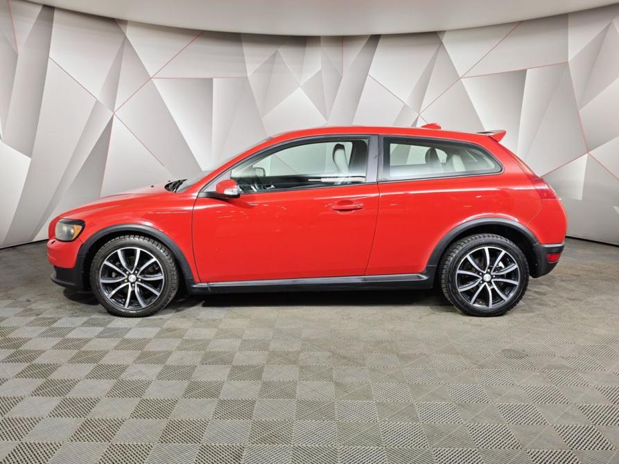 Volvo C30 I Москва  - изображение 5