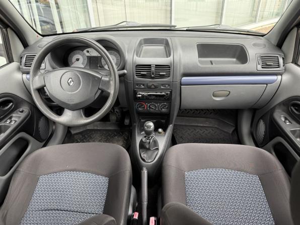 Renault Symbol I Рестайлинг 2 с пробегом 2008 года, цена 370 000 рублей, 290000 км, седан, Автокод Объявления