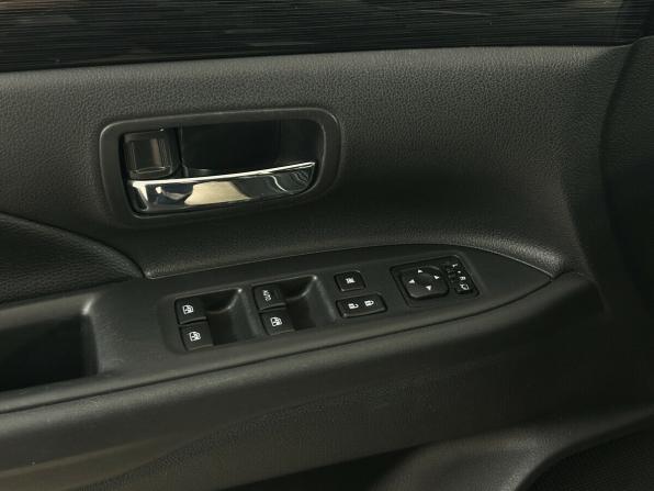 Mitsubishi Outlander III Рестайлинг 2 с пробегом 2017 года, цена 2 720 000 рублей, 92485 км, внедорожник, Автокод Объявления