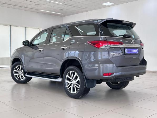 Toyota Fortuner II с пробегом 2019 года, цена 3 990 000 рублей, 76110 км, внедорожник, Автокод Объявления