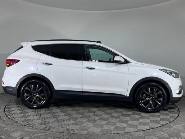 Hyundai Santa Fe III Рестайлинг с пробегом 2018 года, цена 2 440 000 рублей, 130140 км, внедорожник, Автокод Объявления