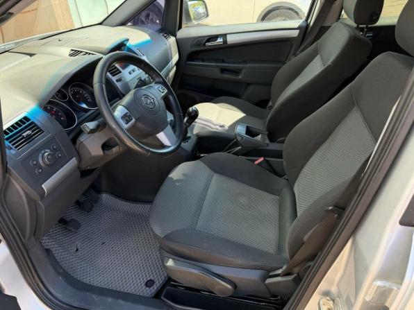 Opel Zafira B Рестайлинг с пробегом 2012 года, цена 749 000 рублей, 257354 км, минивэн, Автокод Объявления