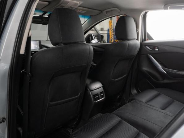 Mazda 6 III (GJ) Рестайлинг с пробегом 2016 года, цена 1 809 000 рублей, 216242 км, седан, Автокод Объявления