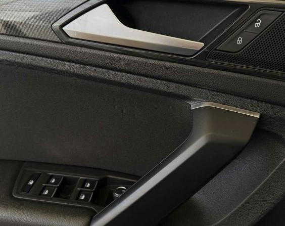 Volkswagen Tiguan II с пробегом 2018 года, цена 2 005 000 рублей, 197752 км, внедорожник, Автокод Объявления