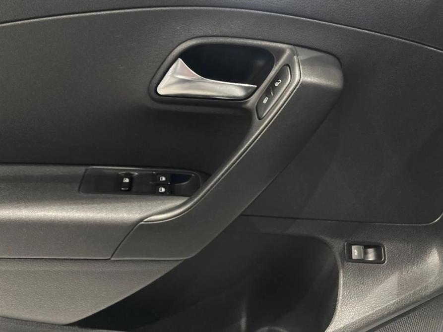 Volkswagen Polo V Рестайлинг Москва  - изображение 16
