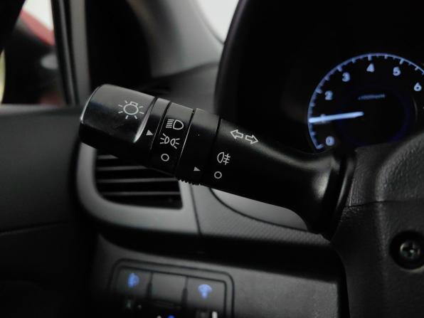 Hyundai Solaris I Рестайлинг с пробегом 2015 года, цена 1 125 000 рублей, 39000 км, седан, Автокод Объявления