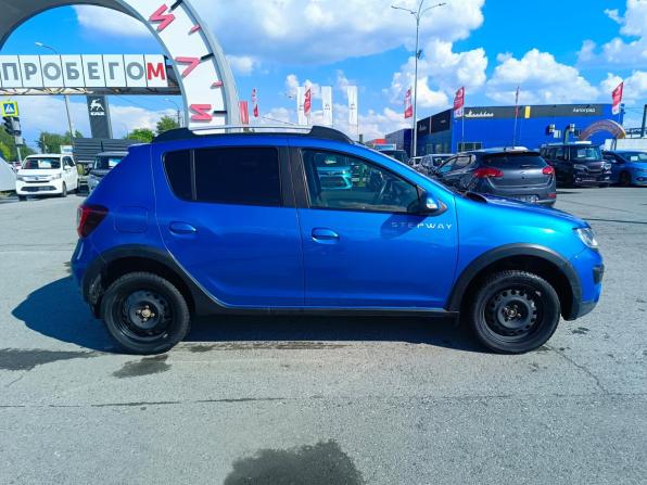 Renault Sandero II с пробегом 2015 года, цена 769 995 рублей, 152002 км, хэтчбек, Автокод Объявления