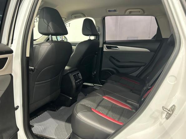 Haval F7 I Рестайлинг с пробегом 2022 года, цена 1 799 000 рублей, 42123 км, внедорожник, Автокод Объявления