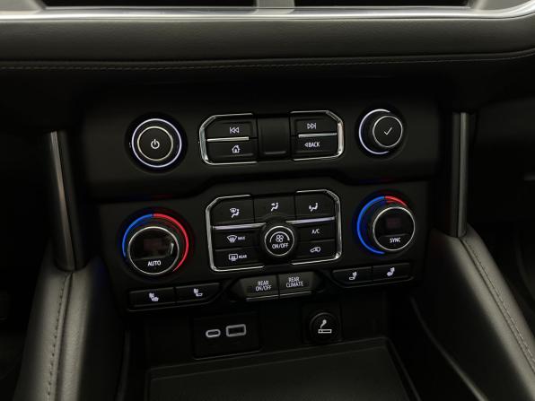 Chevrolet Tahoe V с пробегом 2021 года, цена 6 700 000 рублей, 143000 км, внедорожник, Автокод Объявления