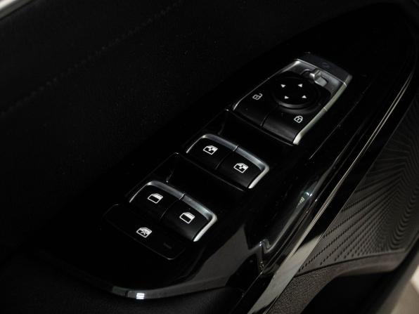 Kia K5 III с пробегом 2020 года, цена 2 398 000 рублей, 96852 км, седан, Автокод Объявления