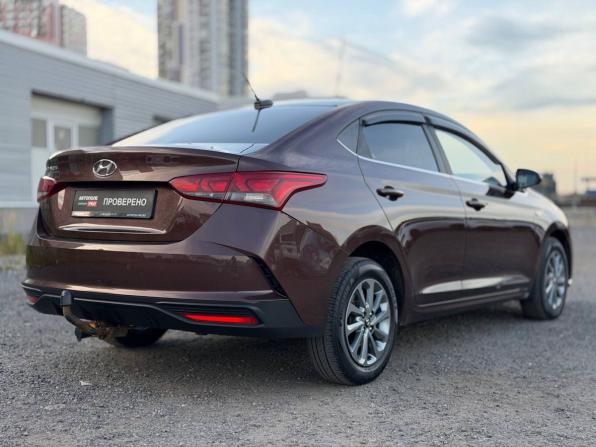 Hyundai Solaris II Рестайлинг с пробегом 2021 года, цена 1 445 000 рублей, 114000 км, седан, Автокод Объявления