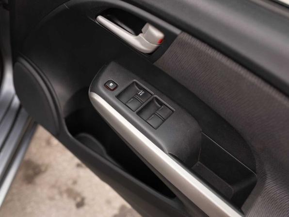 Honda Insight II с пробегом 2011 года, цена 890 000 рублей, 114725 км, хэтчбек, Автокод Объявления