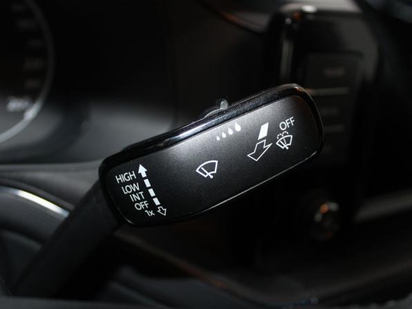 Volkswagen Polo VI с пробегом 2022 года, цена 1 649 900 рублей, 105840 км, лифтбек, Автокод Объявления