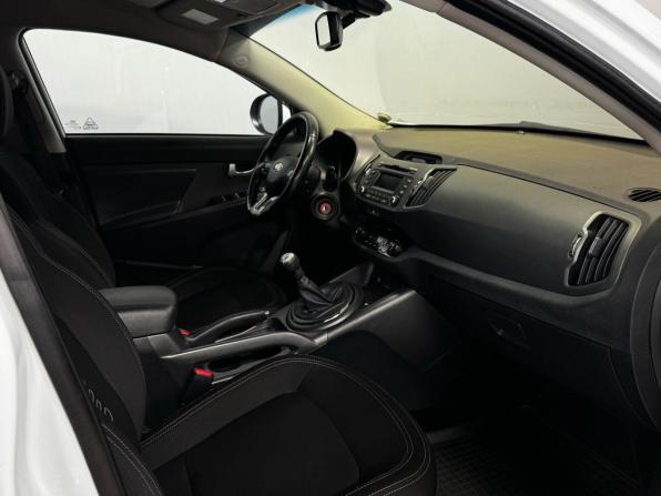 Kia Sportage III с пробегом 2013 года, цена 1 090 000 рублей, 212272 км, внедорожник, Автокод Объявления