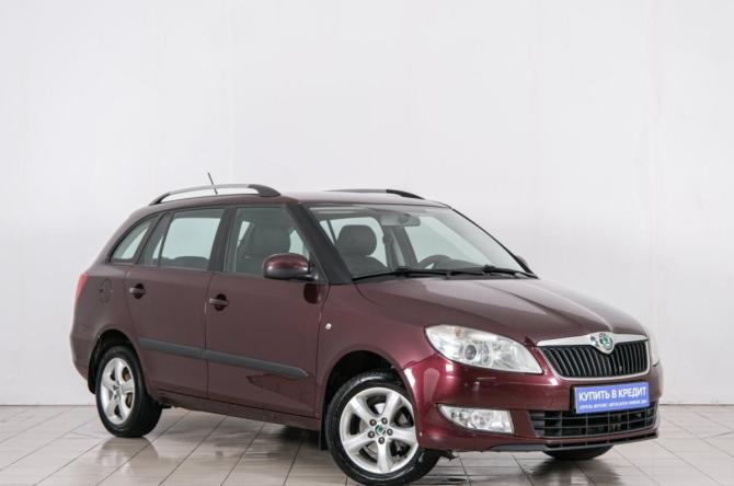 Skoda Fabia II Рестайлинг с пробегом 2012 года, цена 799 000 рублей, 170080 км, универсал, Автокод Объявления