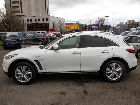 Infiniti QX70 с пробегом 2016 года, цена 2 108 000 рублей, 133950 км, внедорожник, Автокод Объявления
