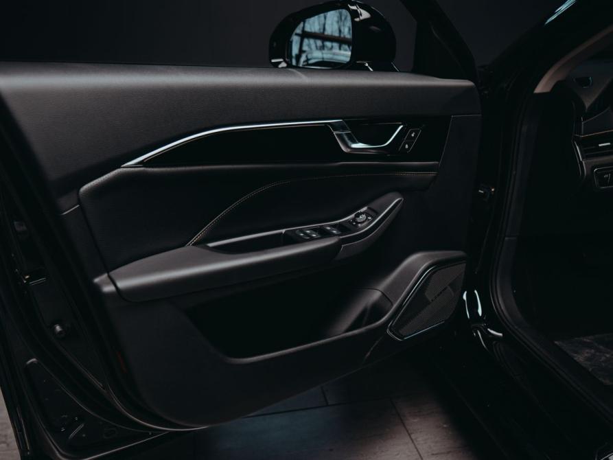 FAW Bestune B70 I Рестайлинг Москва  - изображение 20