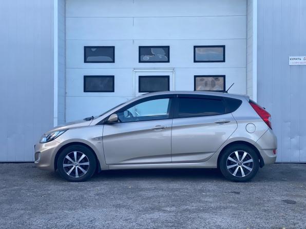 Hyundai Solaris I с пробегом 2012 года, цена 685 700 рублей, 183128 км, хэтчбек, Автокод Объявления