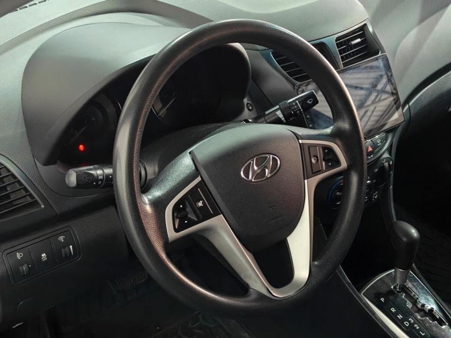 Hyundai Solaris I Москва  - изображение 11