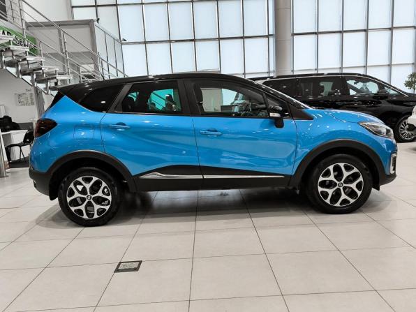 Renault Kaptur I с пробегом 2018 года, цена 1 099 000 рублей, 158585 км, внедорожник, Автокод Объявления