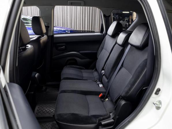 Peugeot 4007 с пробегом 2011 года, цена 995 000 рублей, 164191 км, внедорожник, Автокод Объявления