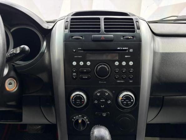 Suzuki Grand Vitara II Рестайлинг с пробегом 2008 года, цена 750 000 рублей, 232310 км, внедорожник, Автокод Объявления