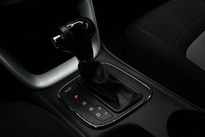 Kia Ceed II с пробегом 2013 года, цена 1 190 000 рублей, 227605 км, хэтчбек, Автокод Объявления