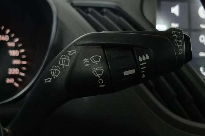 Ford Kuga II Рестайлинг с пробегом 2016 года, цена 1 299 000 рублей, 157241 км, внедорожник, Автокод Объявления