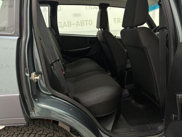 Chevrolet Niva I Рестайлинг с пробегом 2018 года, цена 765 000 рублей, 83000 км, внедорожник, Автокод Объявления