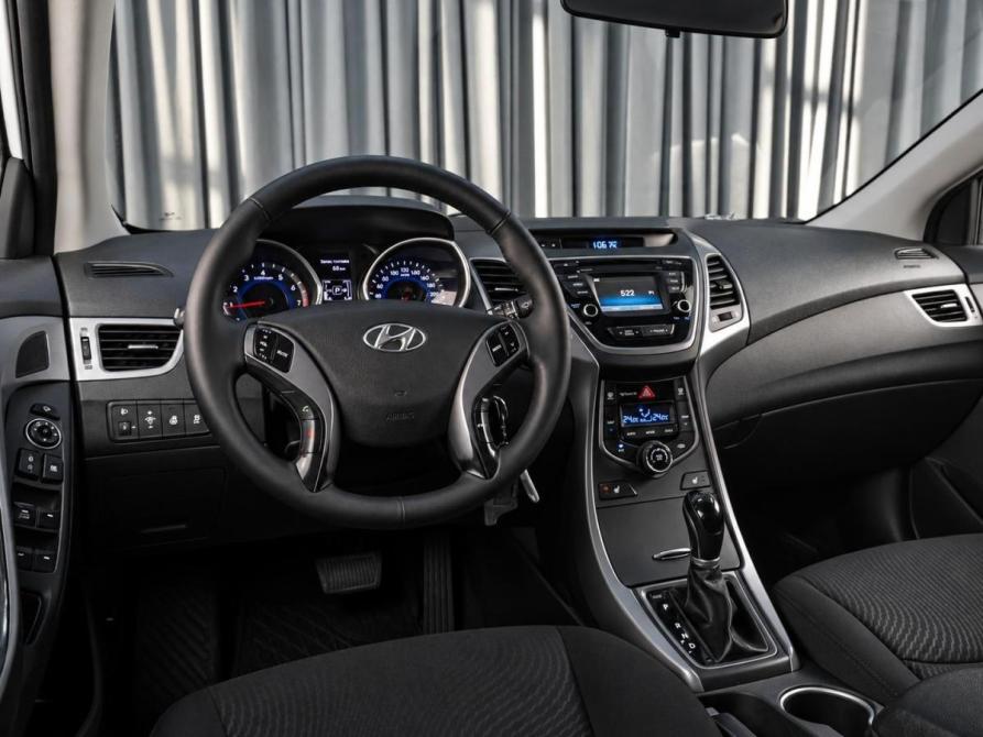 Hyundai Elantra V (MD) Рестайлинг Тюмень  - изображение 6