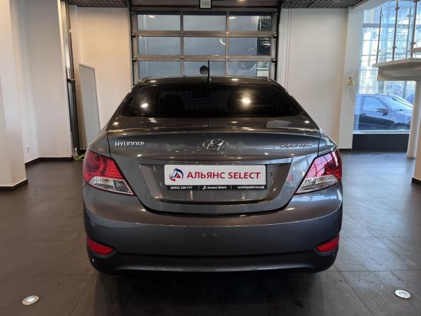 Hyundai Solaris I с пробегом 2014 года, цена 800 000 рублей, 172513 км, седан, Автокод Объявления