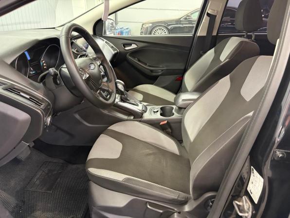 Ford Focus III с пробегом 2011 года, цена 897 000 рублей, 162350 км, хэтчбек, Автокод Объявления