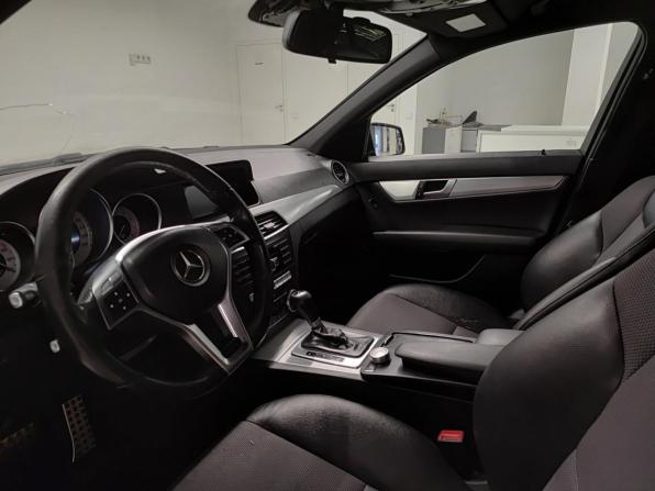 Mercedes-Benz C-Класс III (W204) Рестайлинг с пробегом 2013 года, цена 1 460 000 рублей, 173737 км, седан, Автокод Объявления