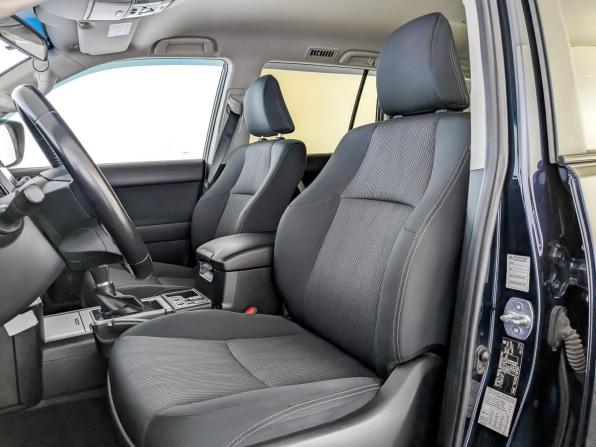 Toyota Land Cruiser Prado 150 Series Рестайлинг 3 с пробегом 2021 года, цена 5 415 000 рублей, 50750 км, внедорожник, Автокод Объявления